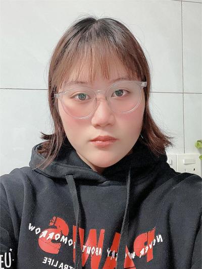 严鑫兰