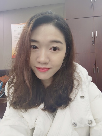 张霡